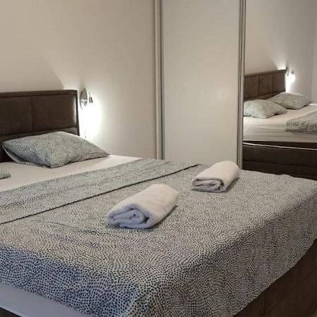 Apartman R&R,3 Room Apartman In The Center Σίμπενικ Εξωτερικό φωτογραφία