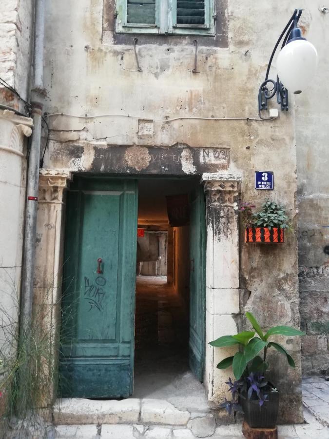 Apartman R&R,3 Room Apartman In The Center Σίμπενικ Εξωτερικό φωτογραφία